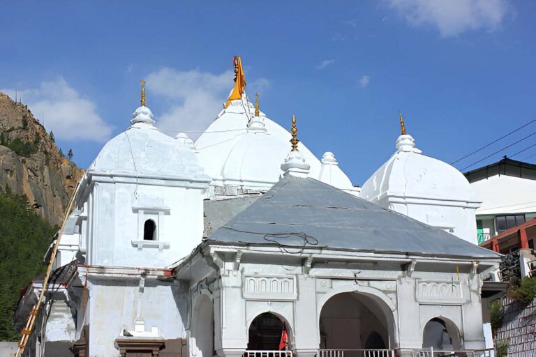 gangotri - char dham yatra package - chaukhamba travels