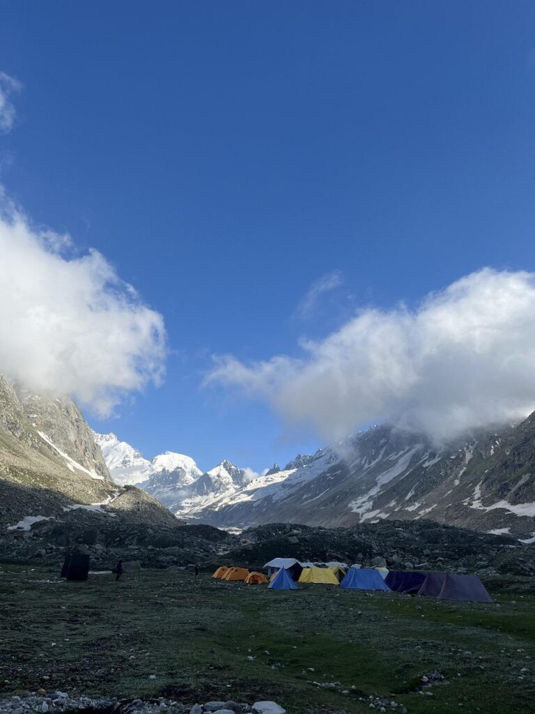 Hampta-pass-valley- best travel agency in dehradun - chaukhamba travels