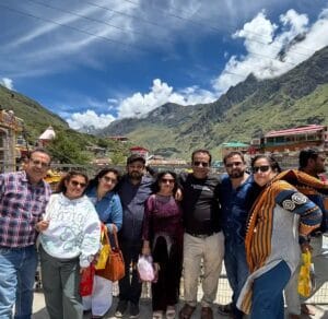 Chaukhamba Travels group in Badrinath valley during Char Dham Yatra